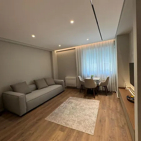 Your Spot Apartments Apartman *